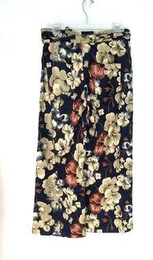 Uniq Wide Leg Floral High Waisted Corduroy Pants - M